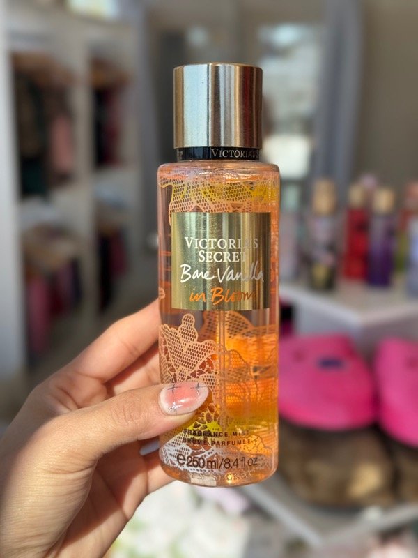 Producto - BODY SPLASH BARE VAINILLA
