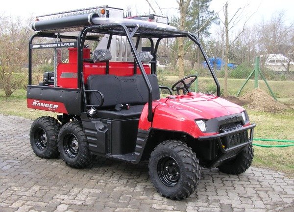 Producto - Unidad Forestal  Modelo W-300 montada sobre Polaris 4x4 y 6x6