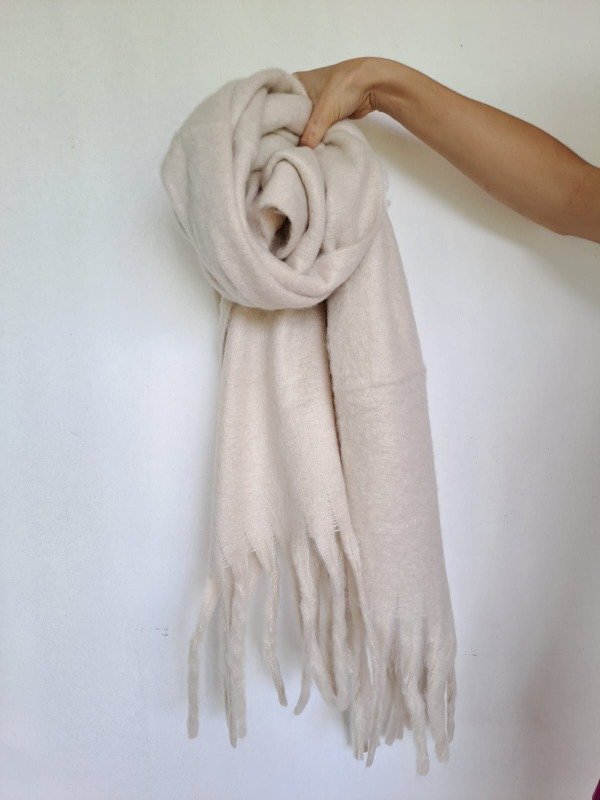 Producto - NL39 Mantón Nube Marfil