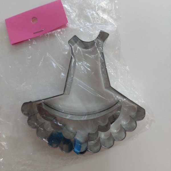 Producto - Cortante Vestido y Corona