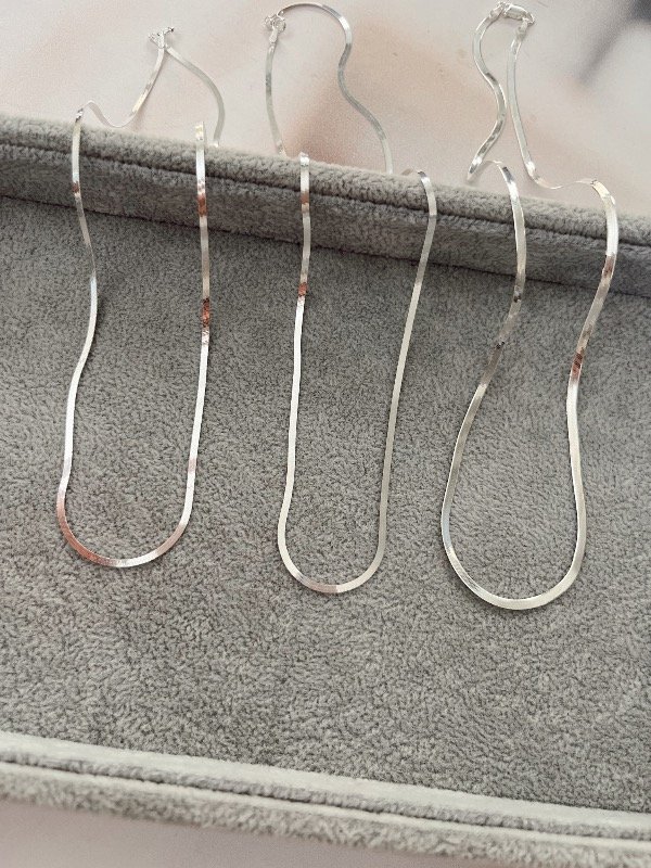 Producto - CADENA CHATA FINA 2mm de ancho