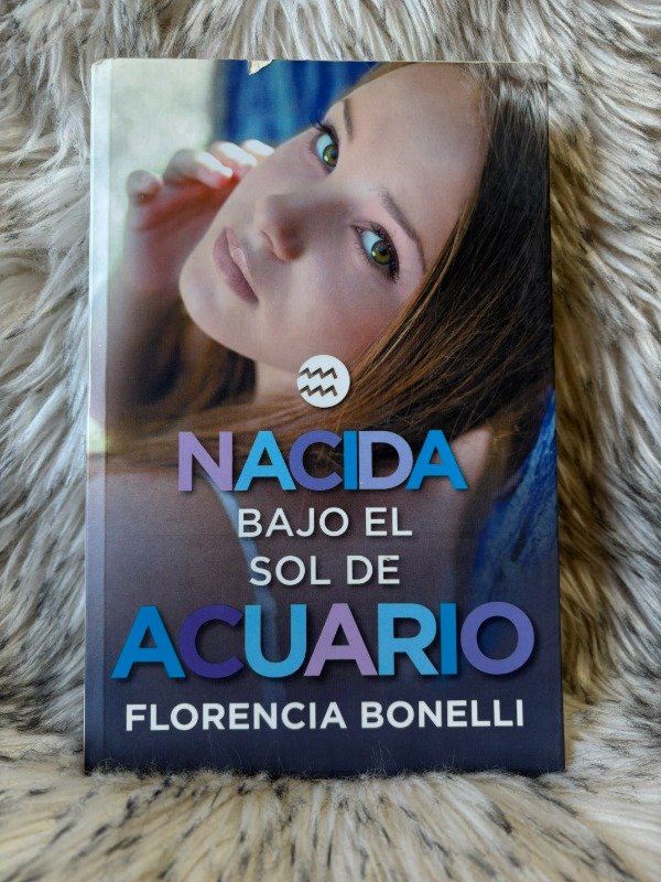 Producto - NACIDA BAJO EL SOL DE ACUARIO - FLORENCIA BONELLI