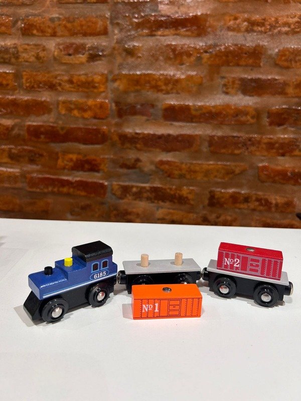 Producto - TREN MAGNETICO con vagones desmontables - 1