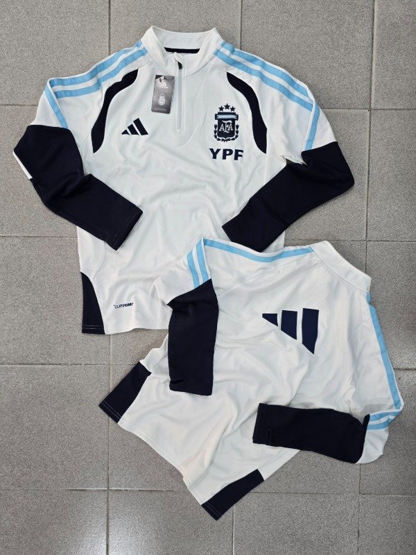 Producto - Buzo Argentina Medio Cierre Mundial 2026 Blanco