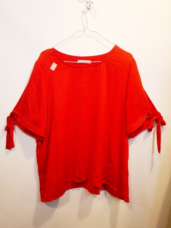 Producto - Blusa roja YAGMOUR - 3