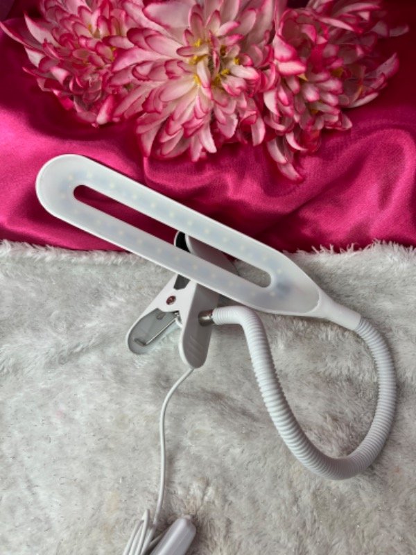 Producto - Lámpara de escritorio Naez Blanco