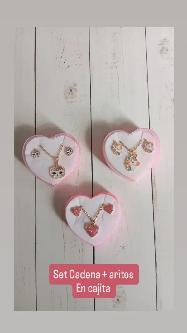 Producto - SET CADENA MAS ARITOS EN CAJITA