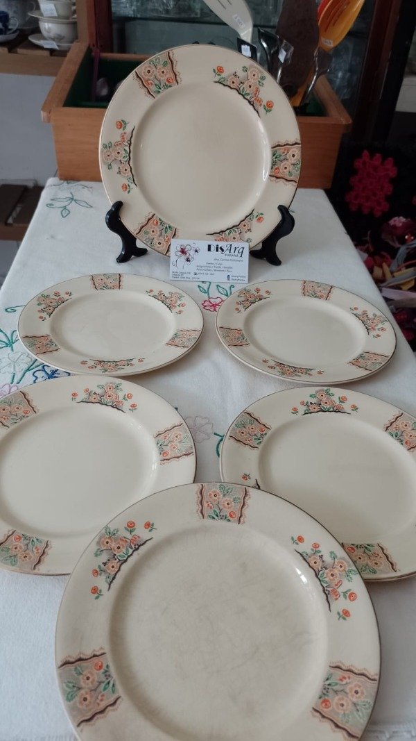Producto - Lote de platos ingleses