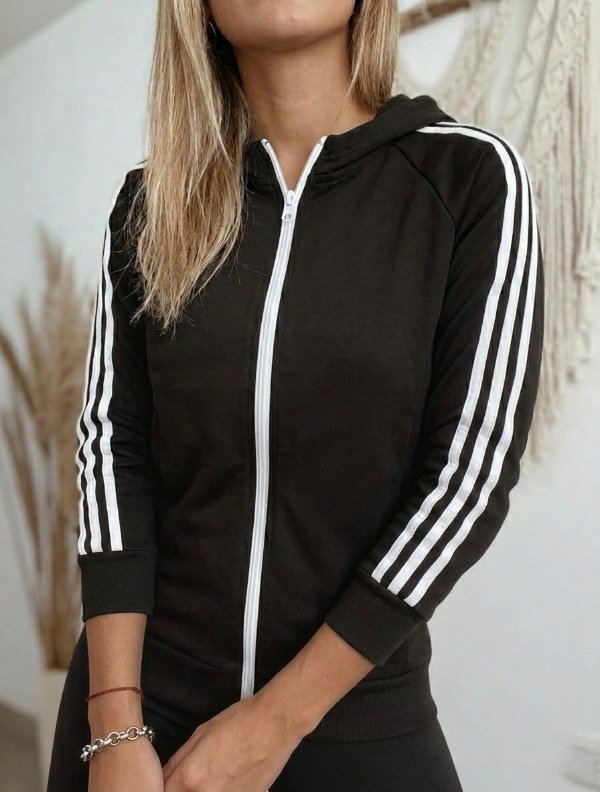 Producto - Campera líneas deportiva