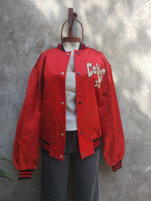 Producto - Campera bomber Celtics BOSTON. (NUEVO)