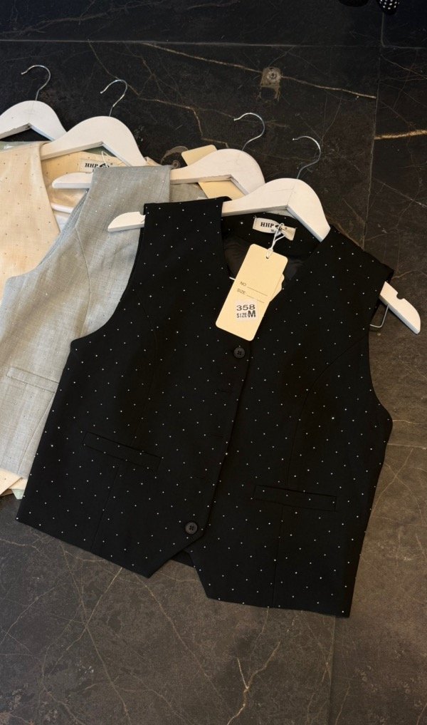 Producto - CHALECO CON STRAS