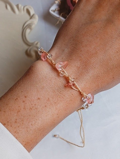 Producto - Pulsera de hilo ajustable cuarzo rosa