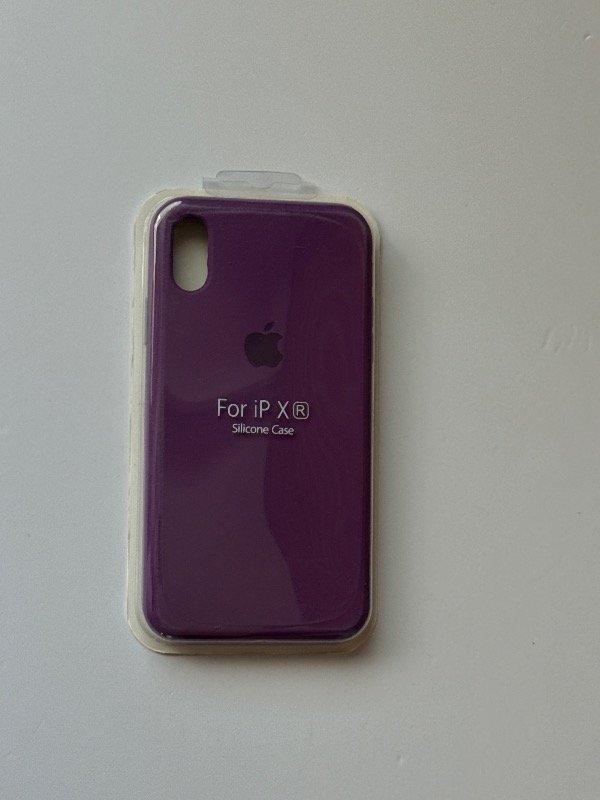 Producto - Silicone case violeta iphone XR