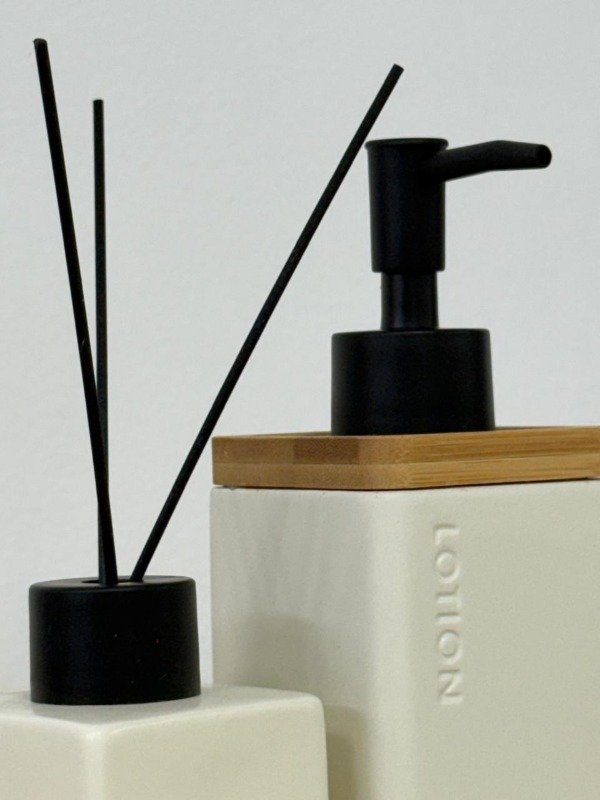 Producto - Set baño NOVA (javon+esencia) - 2