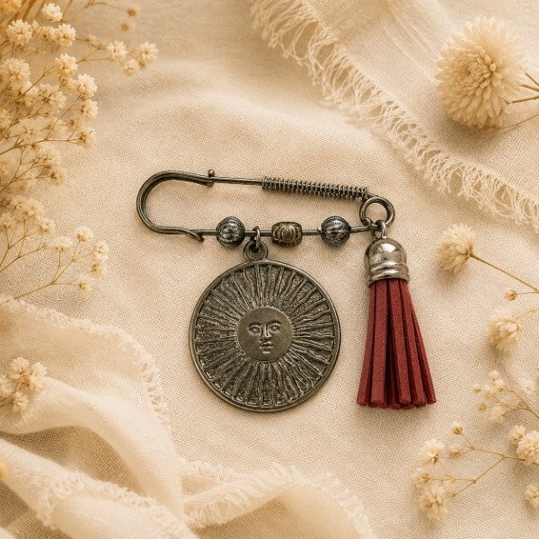 Producto - prendedor sol de mayo