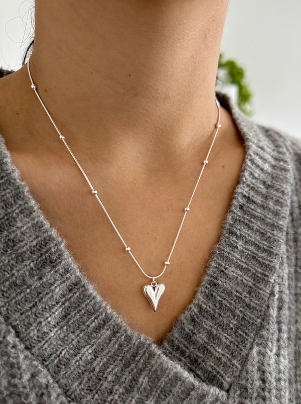 Producto - Collar bolitas Corazon Chunky