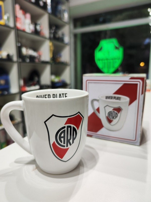 Producto - Taza River Plate Escudo en caja