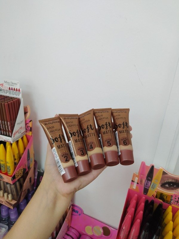 Producto - Base Ruby rose soft matte