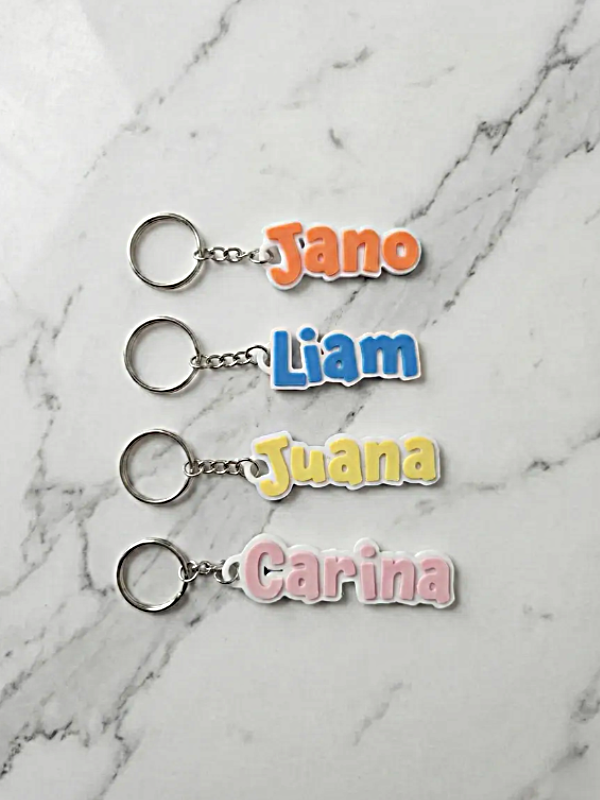 Producto - Llaveros nombres personalizados x 30 unidades