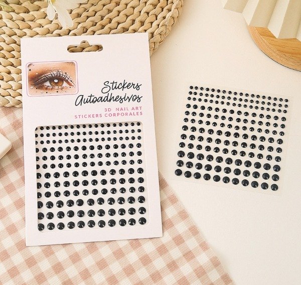 Producto - Strass autoadhesivos negro