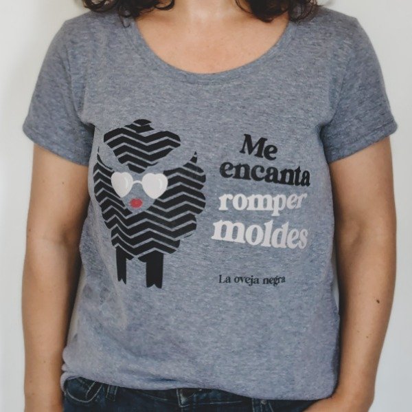 Producto - Remera Oveja Escote Redondo Gris