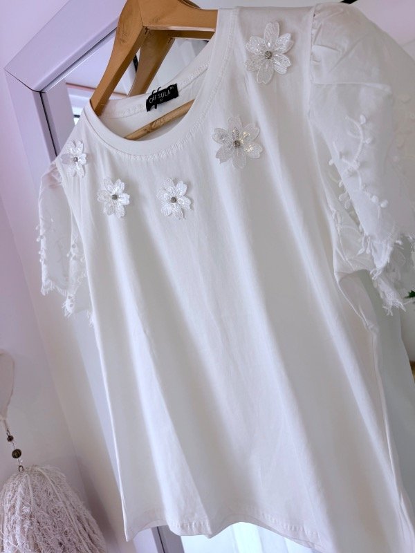 Producto - Remera importada flowers - 3