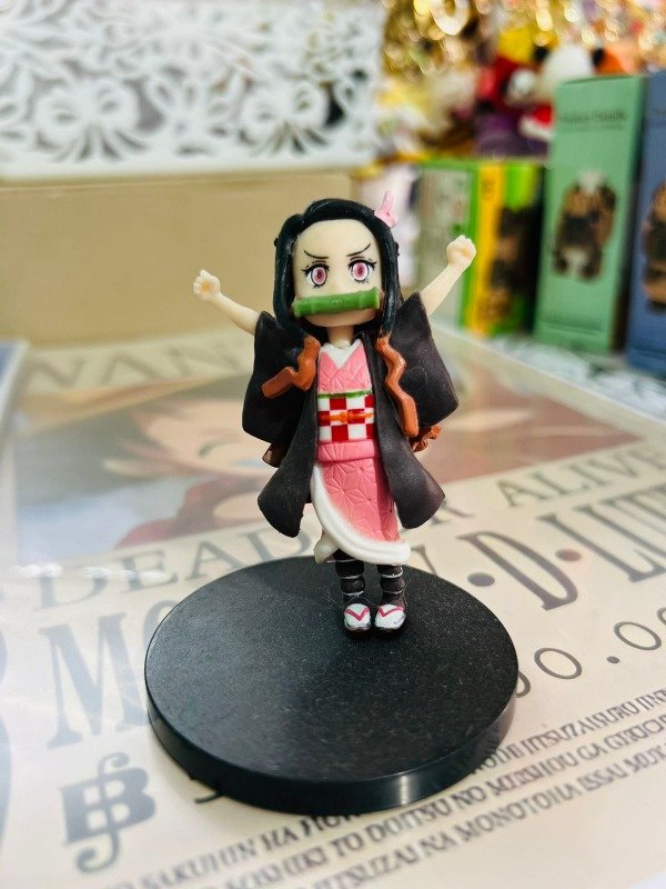 Producto - Figura nezuko urra