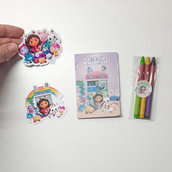 Producto - libro con crayones Gabby y la casa de muñecas