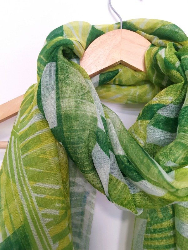 Producto - Pañuelo MEGA -verde agua estampa en tonos verde- - 2