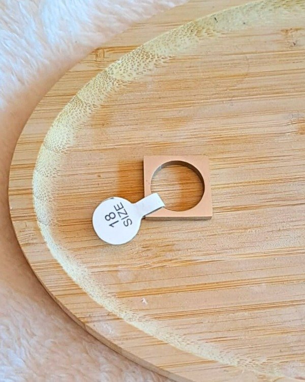 Producto - Anillo Cuadrado T.18
