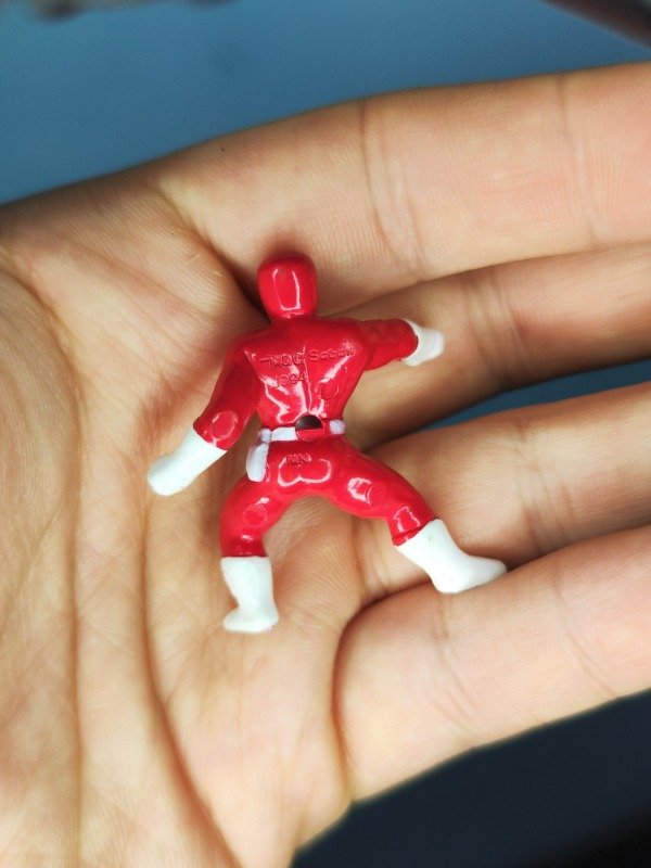 Producto - Red Ranger Mini Figura x1 - Tombola 4 cm España - 1