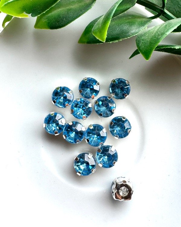 Producto - 8MM REDONDA CELESTE CIELO.