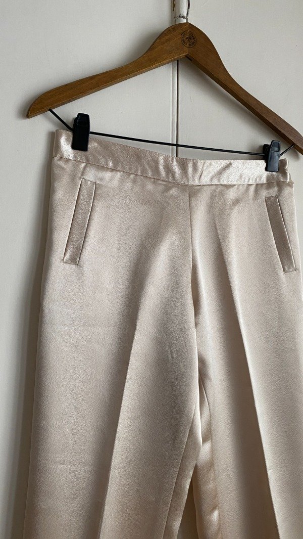 Producto - Pantalon de raso beige - 1
