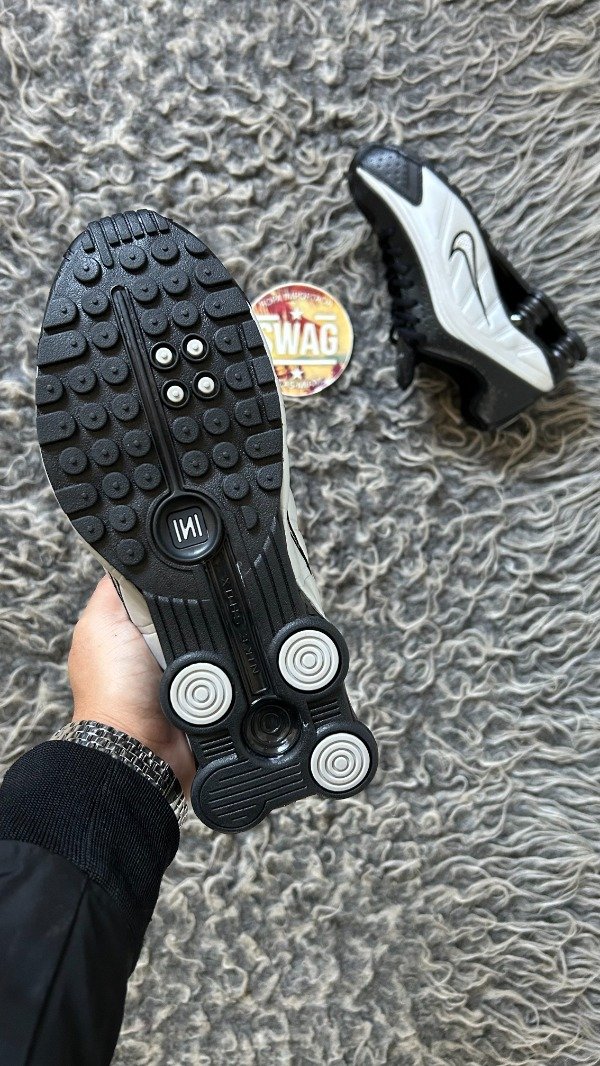 Producto - SHOX R4 BLACK METALLIC SILVER - 3