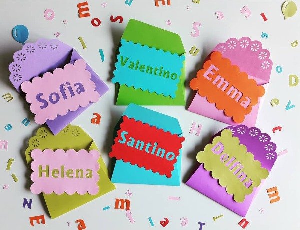 Producto - Sobres con tarjetita con nombre x 4 unidades.