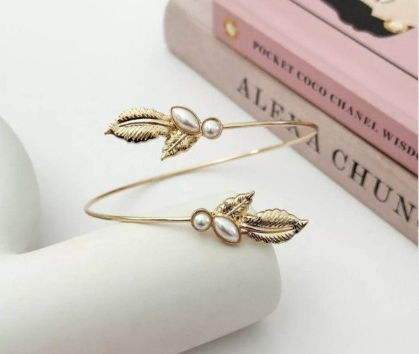 Producto - Brazalete Hojas con Perla Dorado