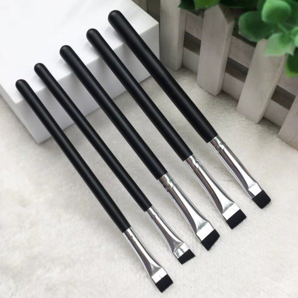 Producto - Set de pinceles para cejas