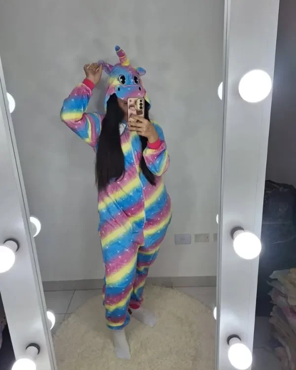 Producto - Enterizo unicornio