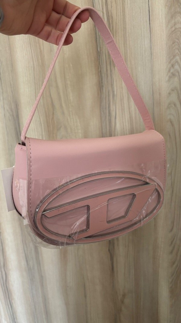 Producto - Minibag DIESEL rosa doble correa - 6