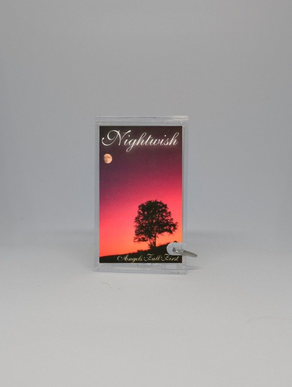 Producto - Angel Fall First - Llavero Cassette