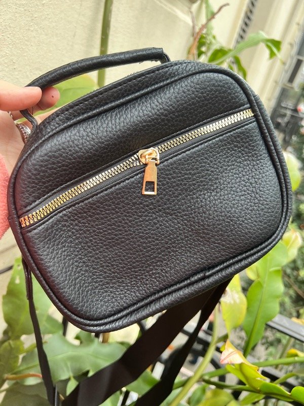 Producto - Carrera bandolera negra