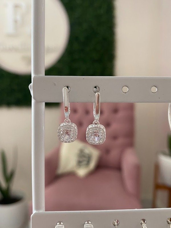 Producto - Argollas cuadradas cubic