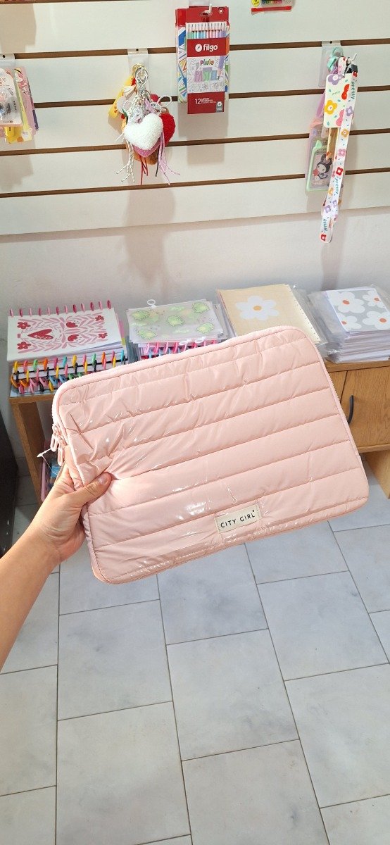 Producto - Porta netbook puffer