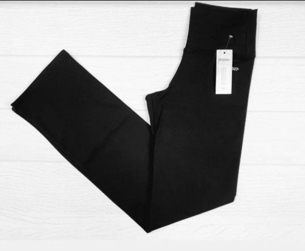 Producto - Calza recta negra