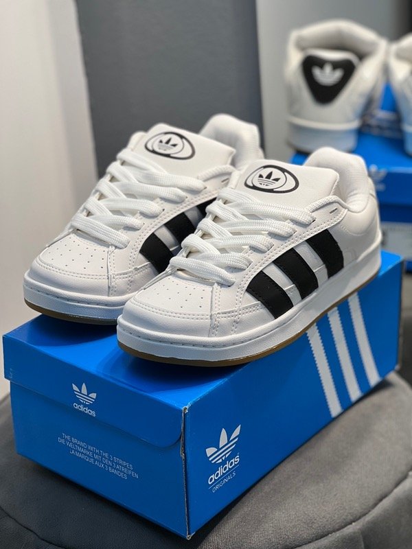 Producto - ADIDAS 00s BETA B