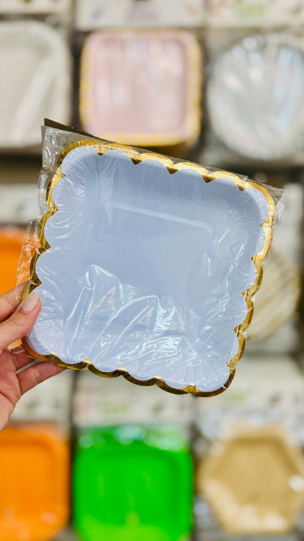 Producto - Plato polipapel cuadrado celeste x8u