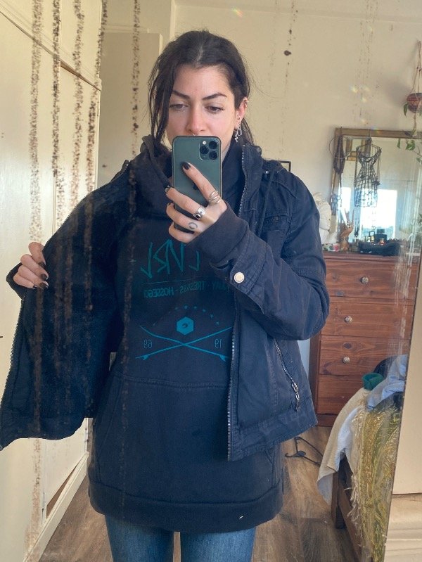 Campera con peluchito — imagen 5