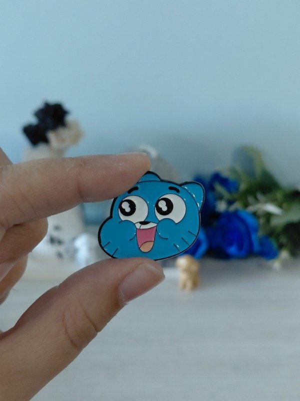 Producto - Pin metalizado - El increíble mundo de Gumball #0230