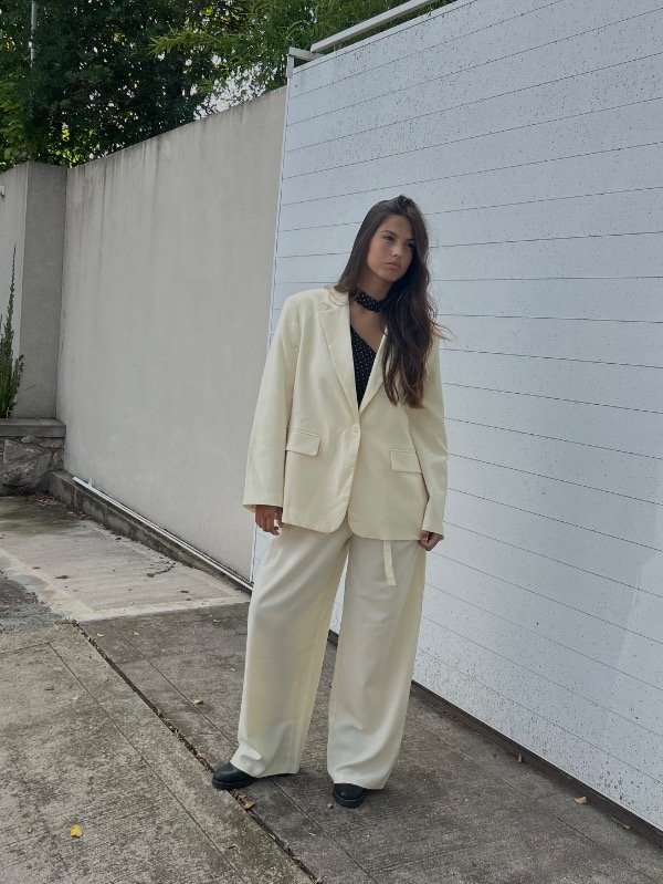 Producto - Set tailored butter Bershka Talle 36