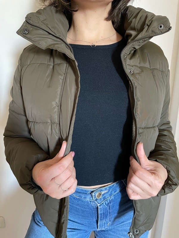 Producto - Puffer Olivia